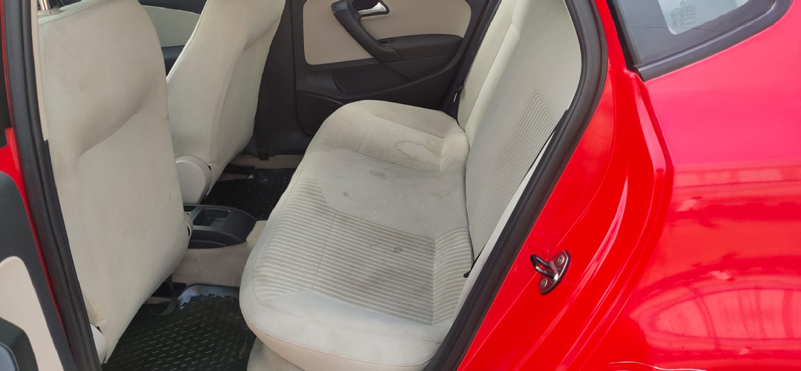 Volkswagen Polo(2012-2014) Highline 1.2l P